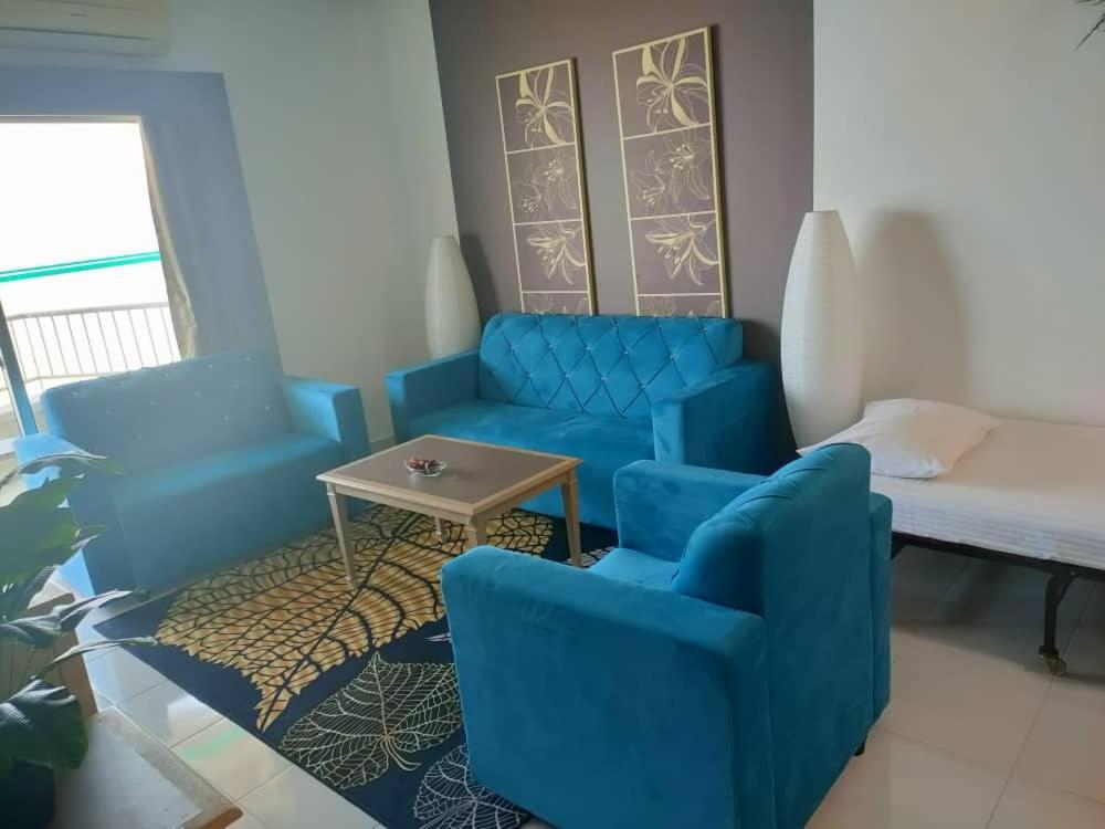 Beachfront Full Sea Penang Tanjung Bungah  Exterior photo